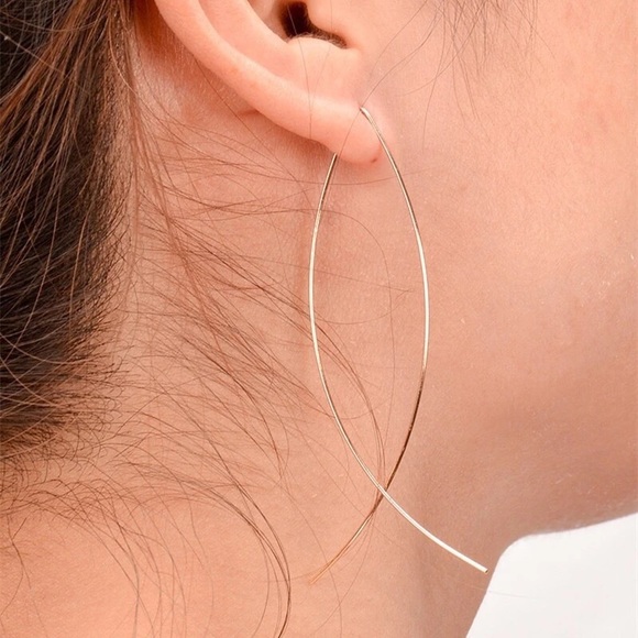 ‼️3/$30 Boho Fish Shape Gold Dangle Earrings - Picture 2 of 5